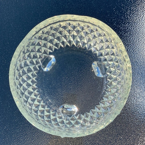 Diamond Point 3-Footed Candy Dish - Picture 6 of 7